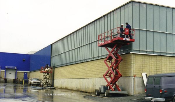 Distribution Centres — M & M Windows