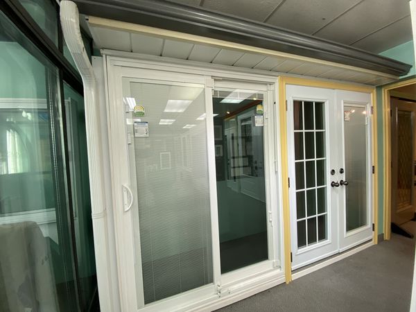 Showroom — M & M Windows